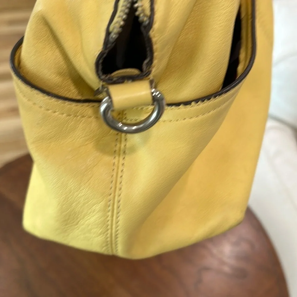 Tignanello bright yellow